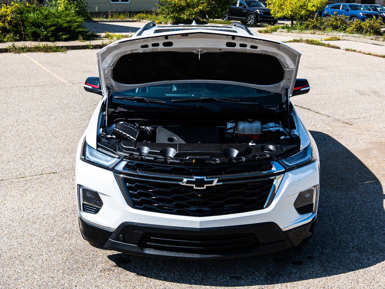 2023 Chevrolet Traverse AWD 4dr Premier White Sherwood Park - photo #8