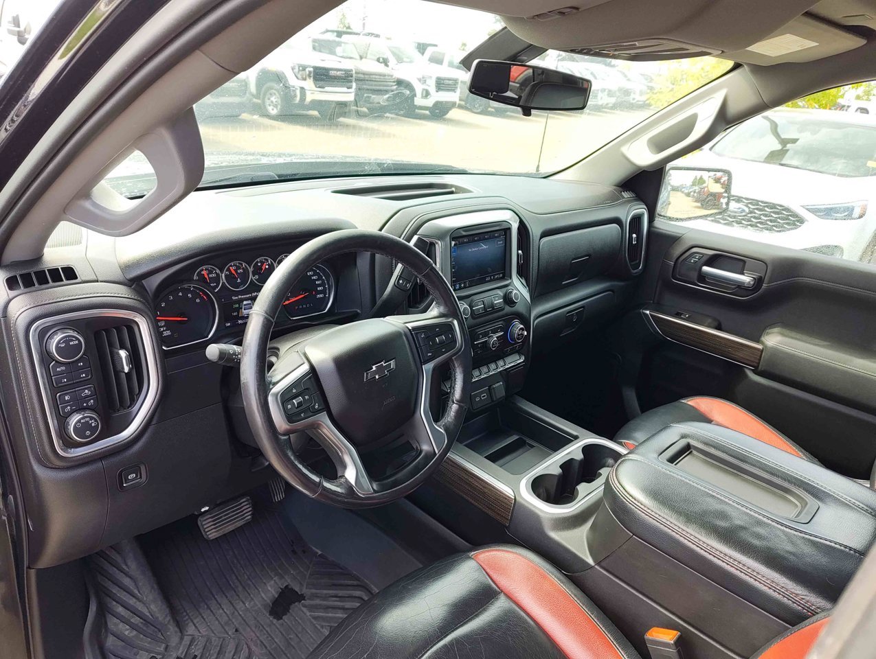 2020 Chevrolet Silverado 1500 4WD Crew Cab 147 RST Black Sherwood Park - photo #6