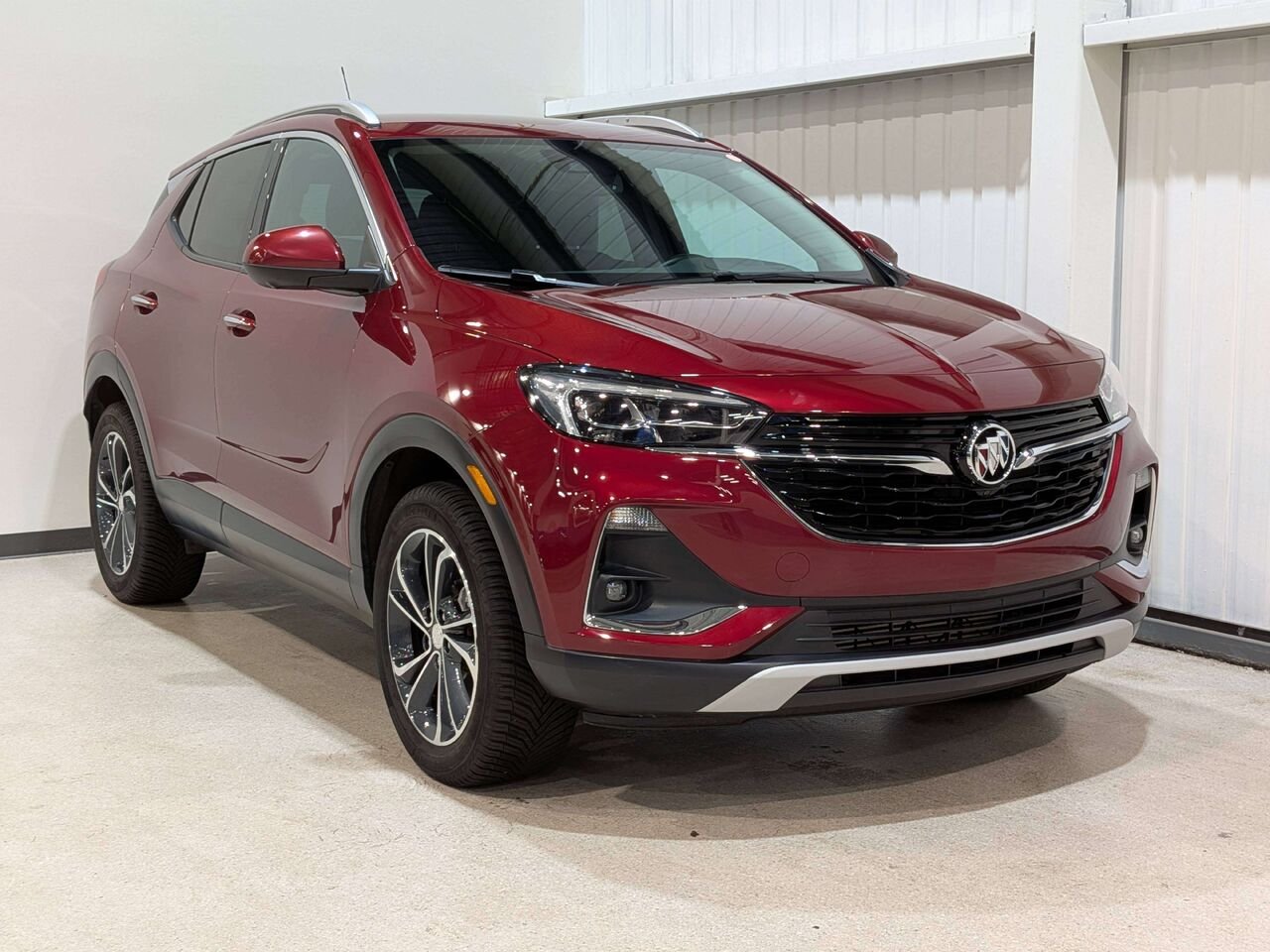 2023 Buick Encore GX AWD 4dr Essence Red Val-David - photo #2