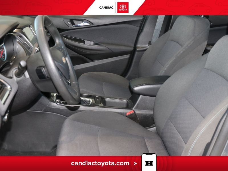 Chevrolet Cruze 2018 Gris Blainville - photo #15