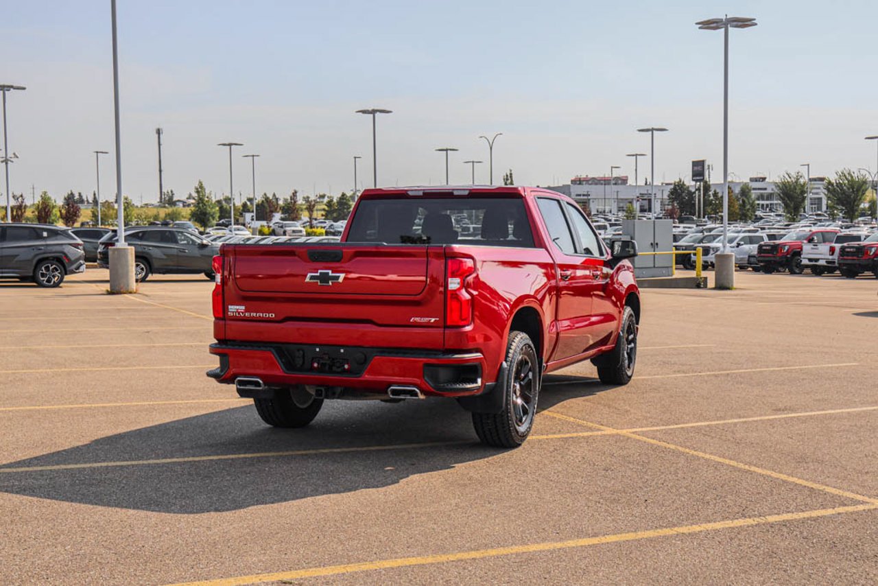 2024 Chevrolet Silverado 1500 4WD Crew Cab 147 RST Red Sherwood Park - photo #8