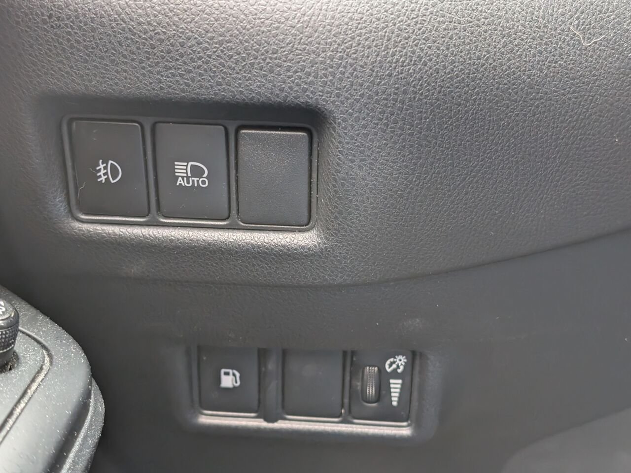 2018 Toyota C-HR NMTKHMBXXJR038335 Blue Sherbrooke - photo #10