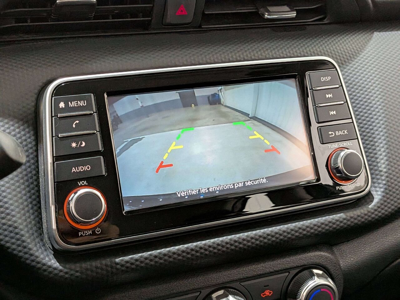 2024 Nissan Kicks S FWD Black Val-David - photo #2