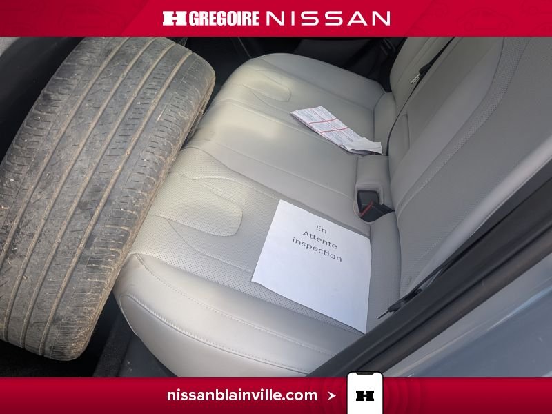 2022 Hyundai Elantra Grey Laval - photo #11