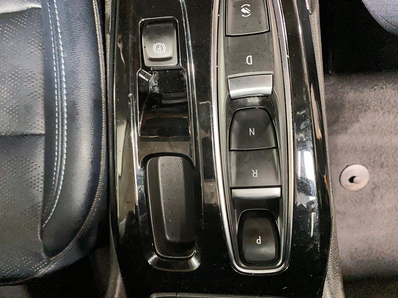 Chevrolet Bolt EUV Premier 2023 Rouge Baie-Comeau - photo #10