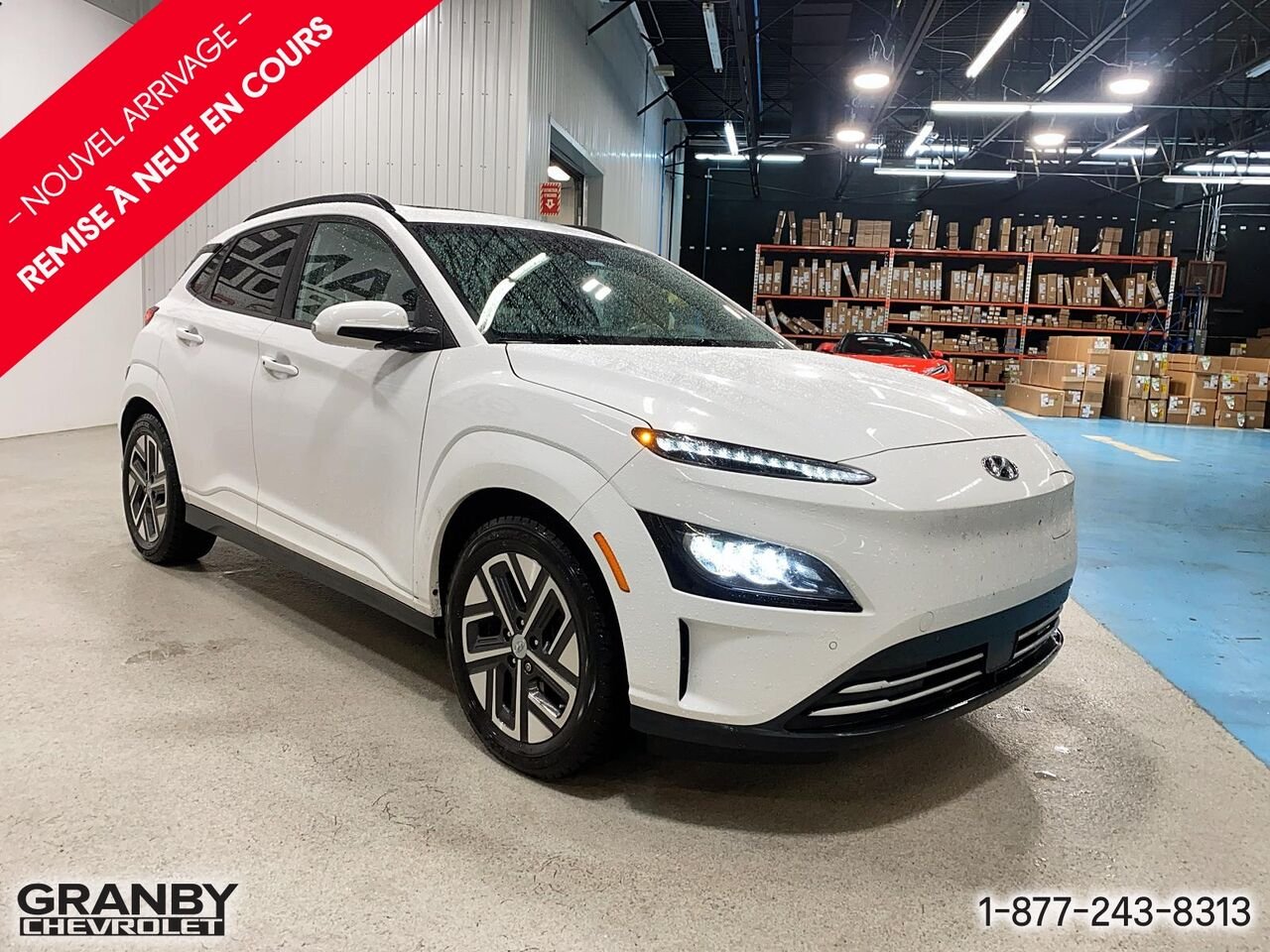 Hyundai Kona électrique Ultimate TA | 27-0277A 2023 Blanc Granby - photo #2