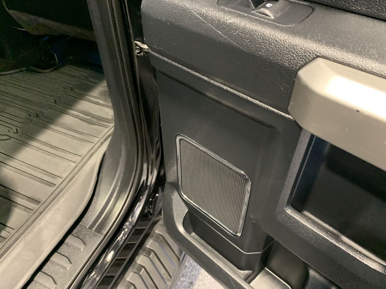 2020 Ford F-150 LARIAT Black Châteauguay - photo #19