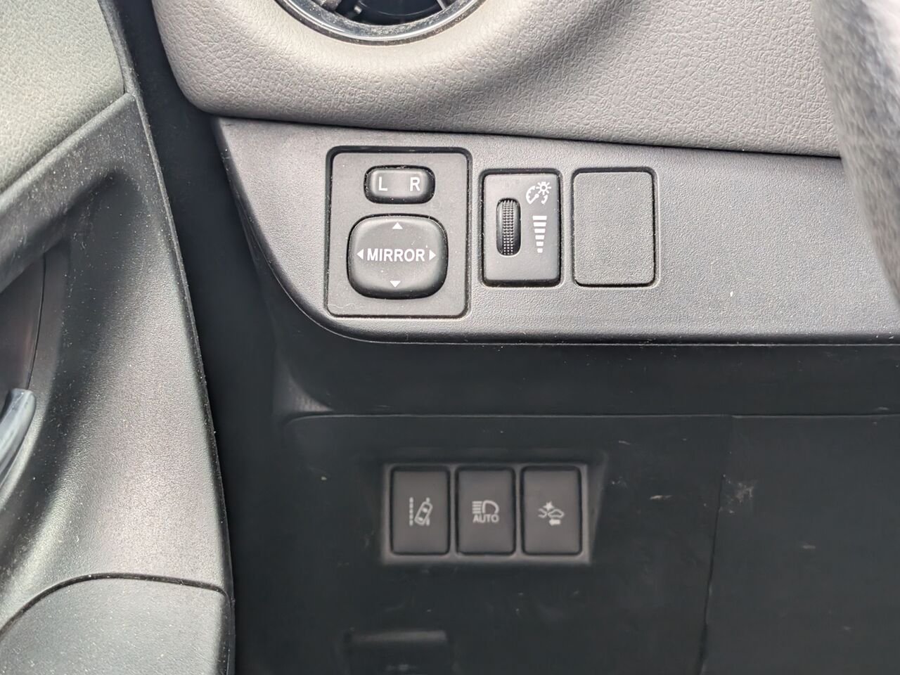 Toyota Yaris Hatchback LE/SIÈGES CHAUFFANTS/CAMÉRA DE RECUL/BLUETOOTH/AC/ 2018 Bleu Sherbrooke - photo #10