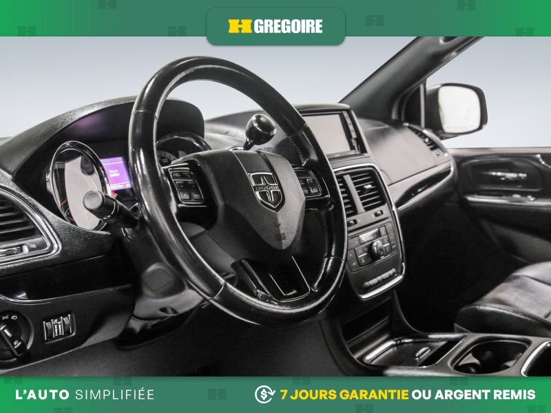 2020 Dodge GR Caravan Blue Laval - photo #11