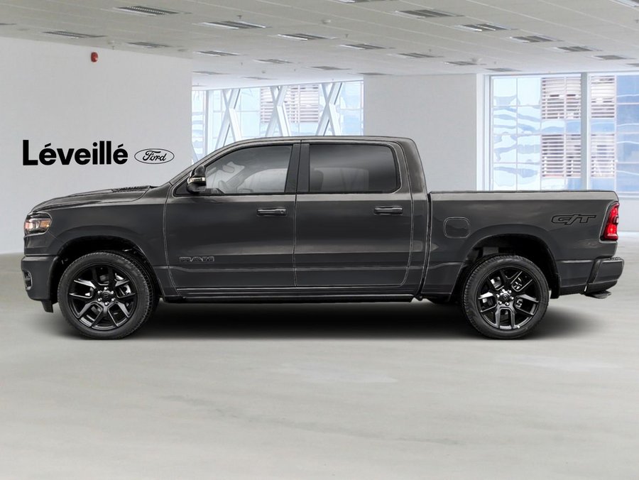 2026 RAM 1500 Sport cabine d'équipe 4x4 caisse de 5 pi 7 po Diamond Black Crystal Pearl