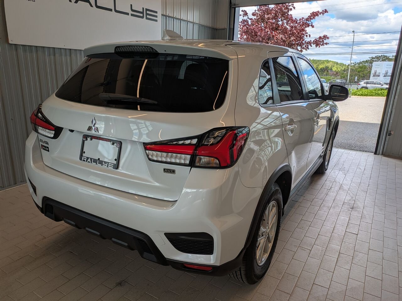 Mitsubishi RVR 2024 Blanc Gatineau - photo #17