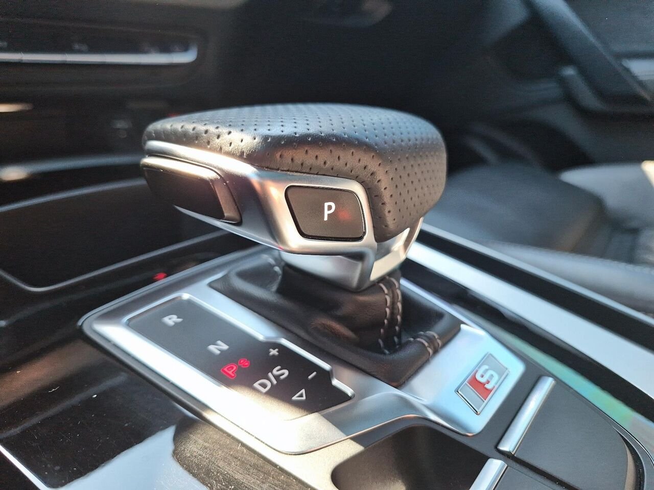 Audi SQ5 2024 Vert Saint-Jérôme - photo #16