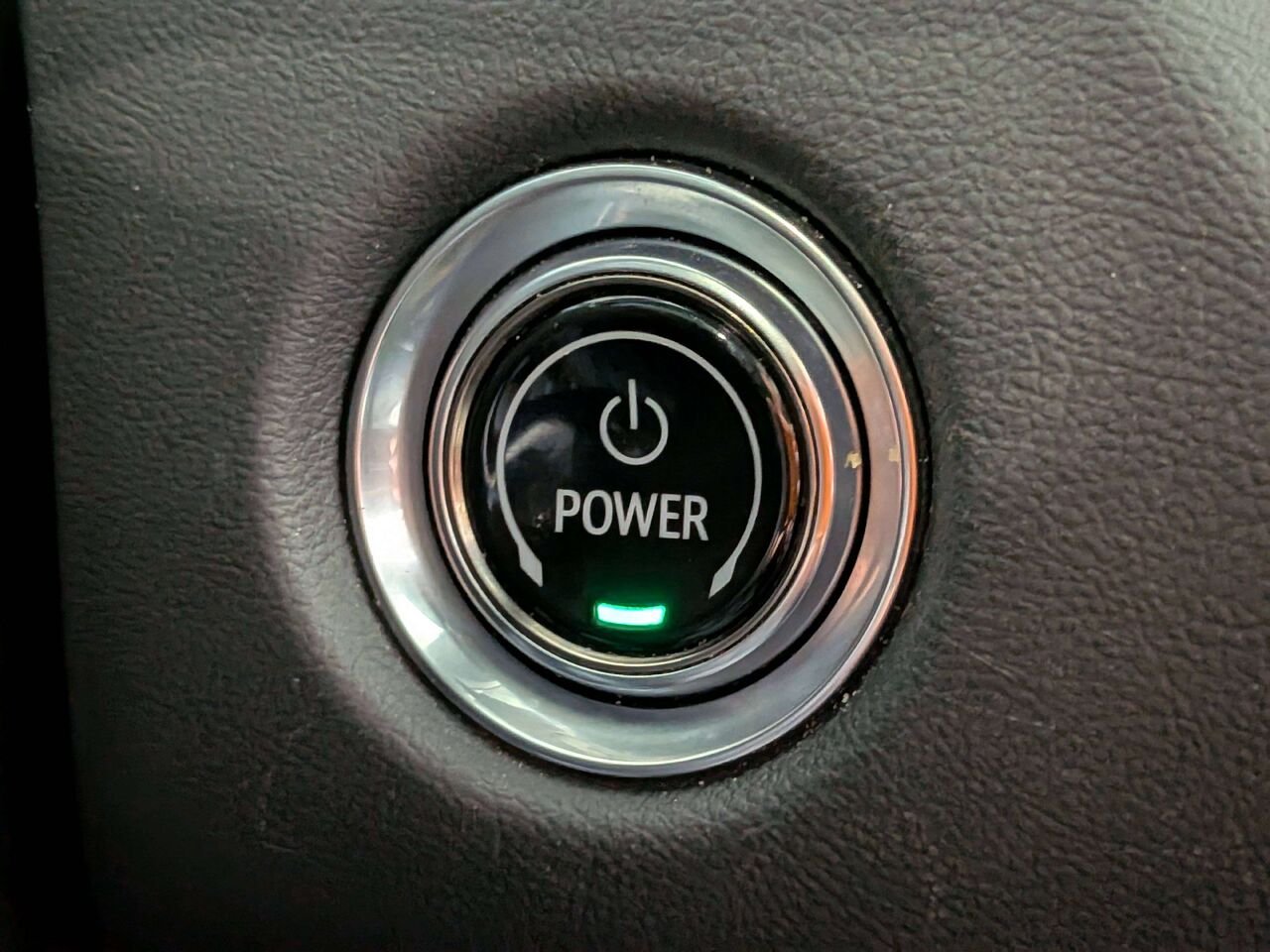 Cadillac LYRIQ 4dr Tech w/1SA 2024 Gris Val-David - photo #18