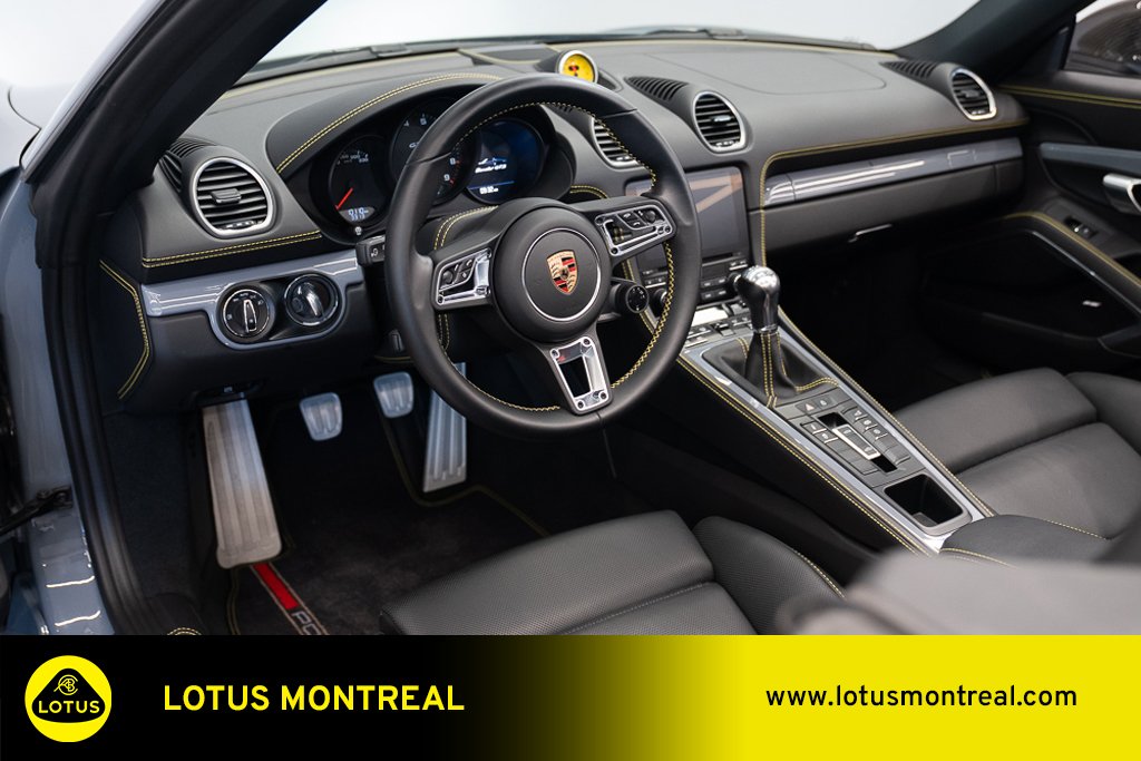 2023 Porsche 718 Grey Saint-Eustache - photo #12