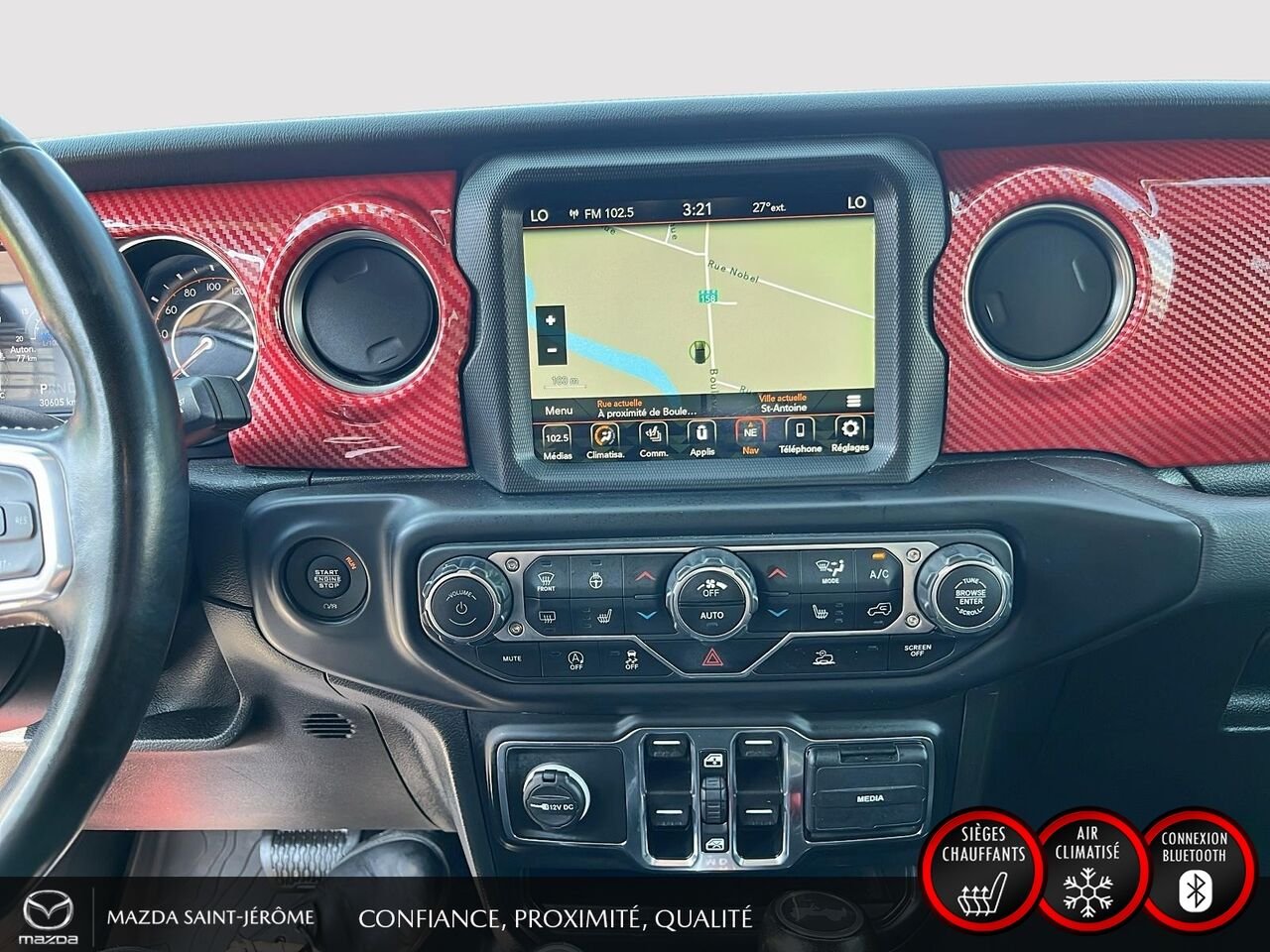 Jeep Wrangler Unlimited Sahara | LIFT KIT | GROS PNEUS | CUIR | 2021 Vert Saint-Jérôme - photo #18