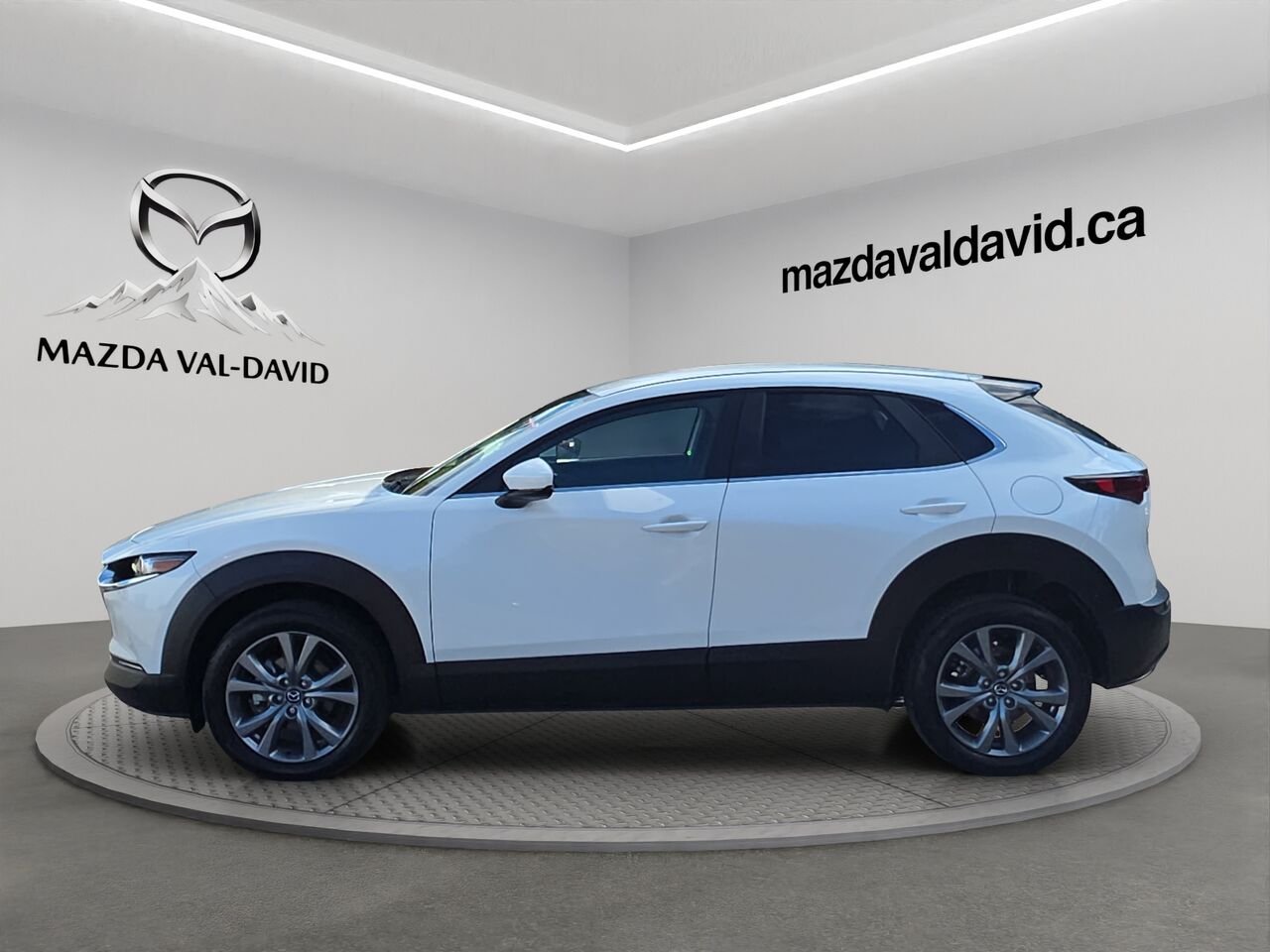 2025 Mazda CX-30 Gs, awd, sièges, volant et rétroviseurs chauffants White Val-David - photo #2