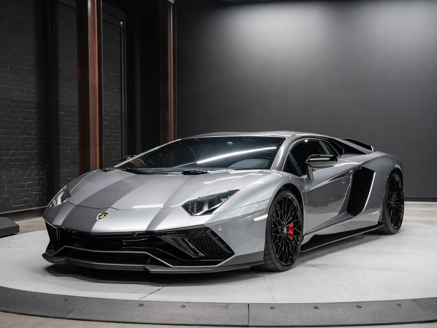 2018 Lamborghini Aventador 2018 Grey