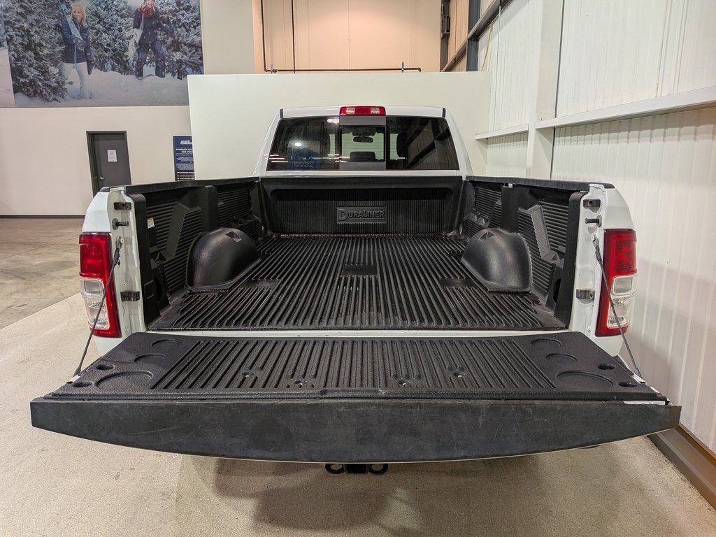 2019 Ram 2500 Tradesman 4x4 Crew Cab 8' Box White Val-David - photo #6