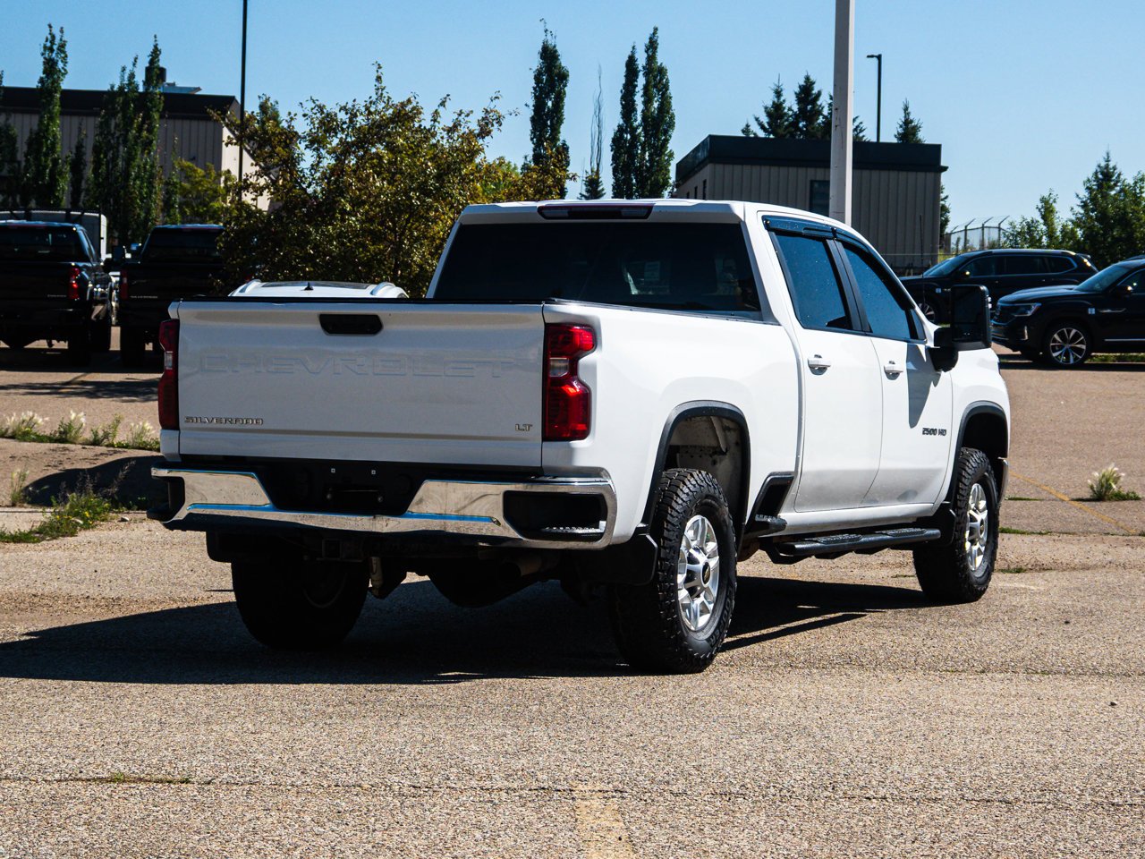 2021 Chevrolet Silverado 2500HD 4WD Crew Cab 159 LT White Sherwood Park - photo #13