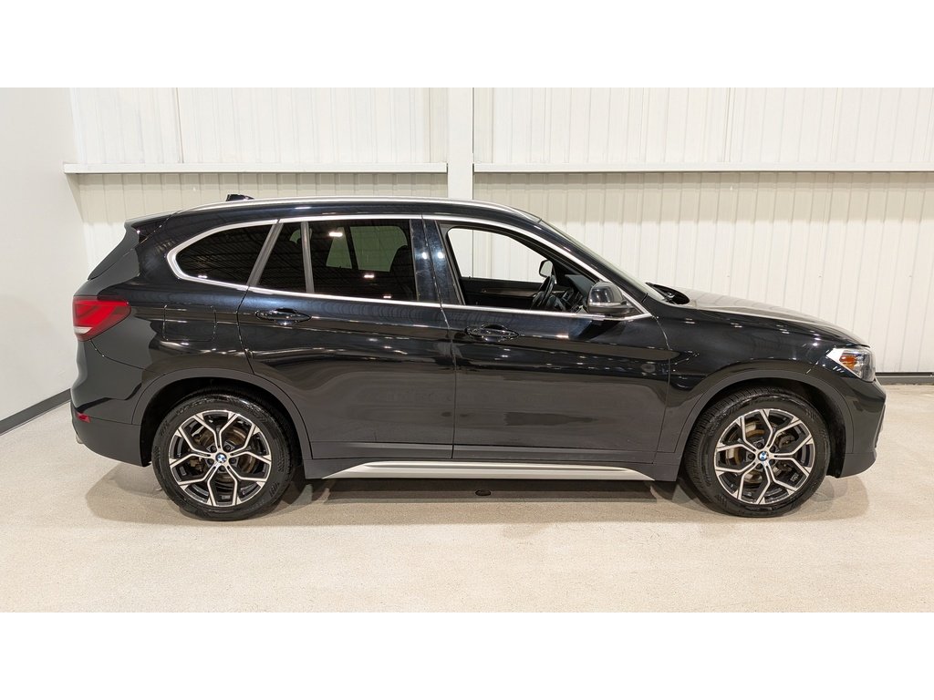 2020 BMW X1 xDrive28i Sports Activity Vehicle Black Val-David - photo #7