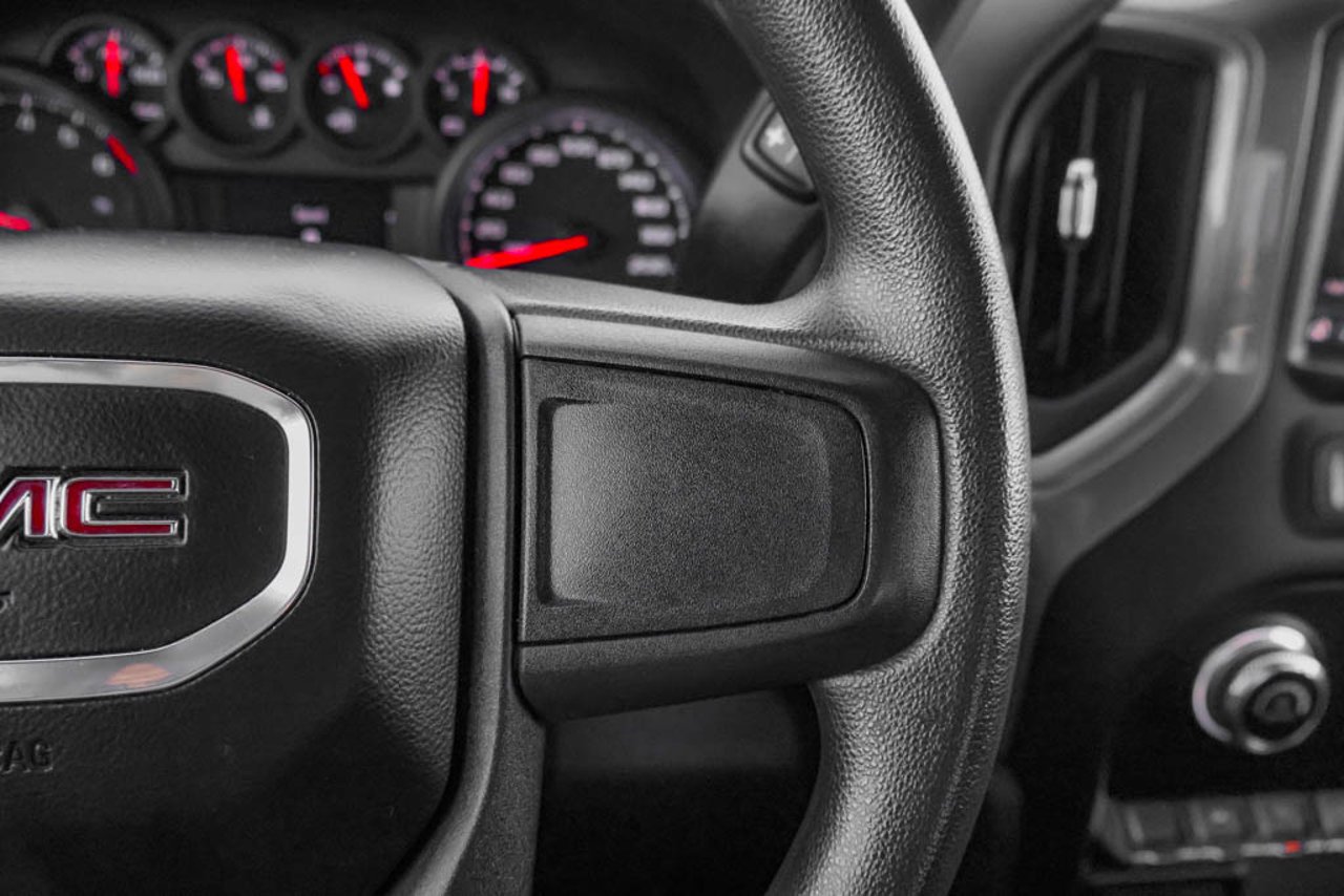 2024 GMC Sierra 1500 4WD Crew Cab 147 Pro White Sherwood Park - photo #21