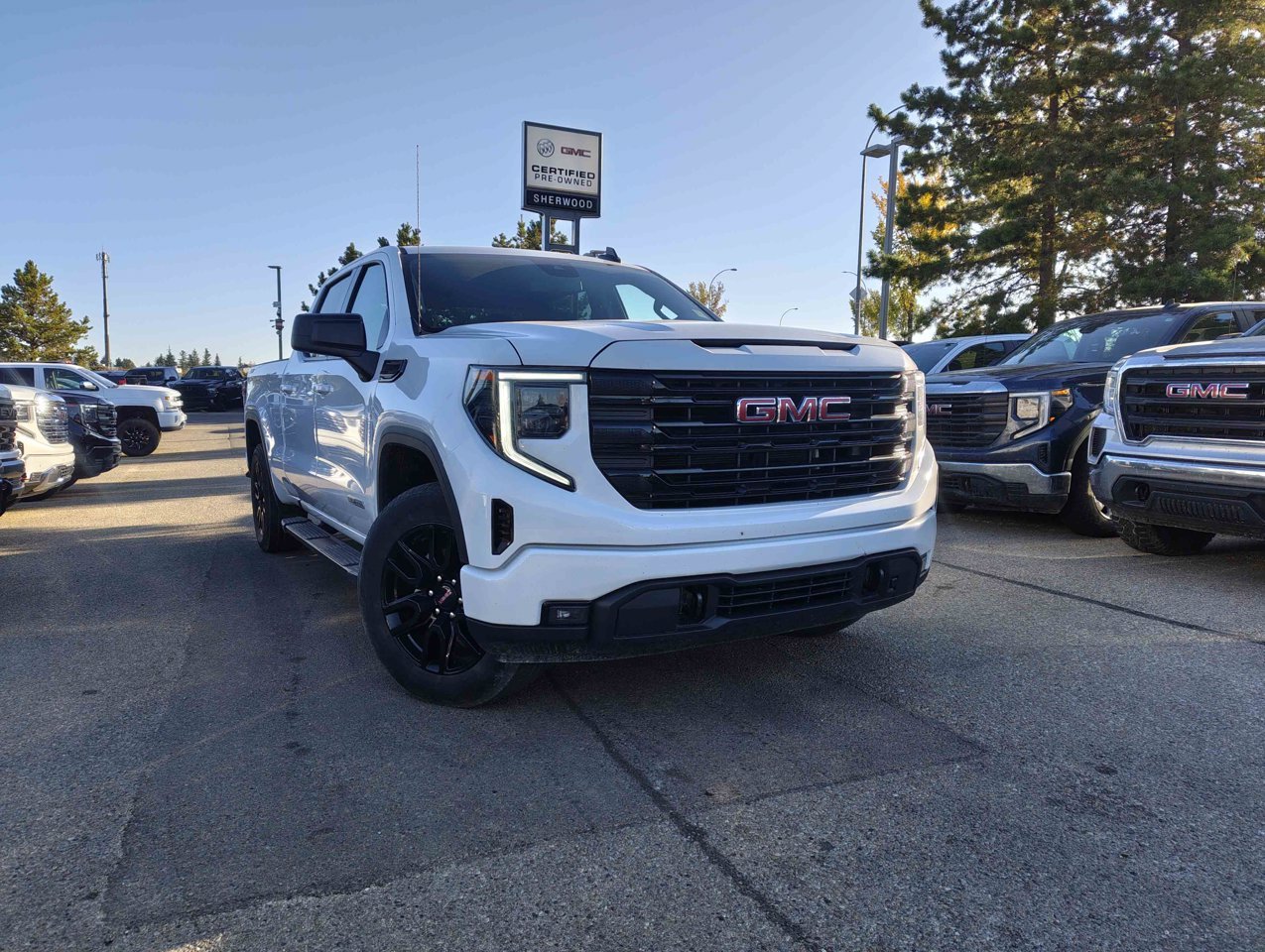 2023 GMC Sierra 1500 4WD Crew Cab 157 Elevation White Sherwood Park - photo #1