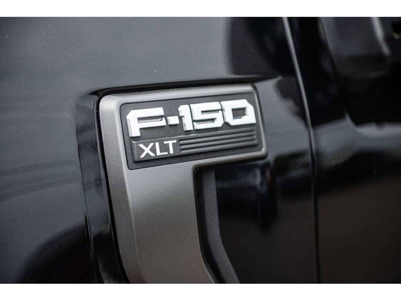 2023 Ford F-150 Black Sainte-Julienne - photo #11