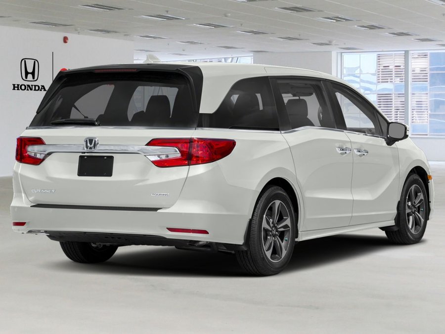 2019 Honda Odyssey Touring Auto White