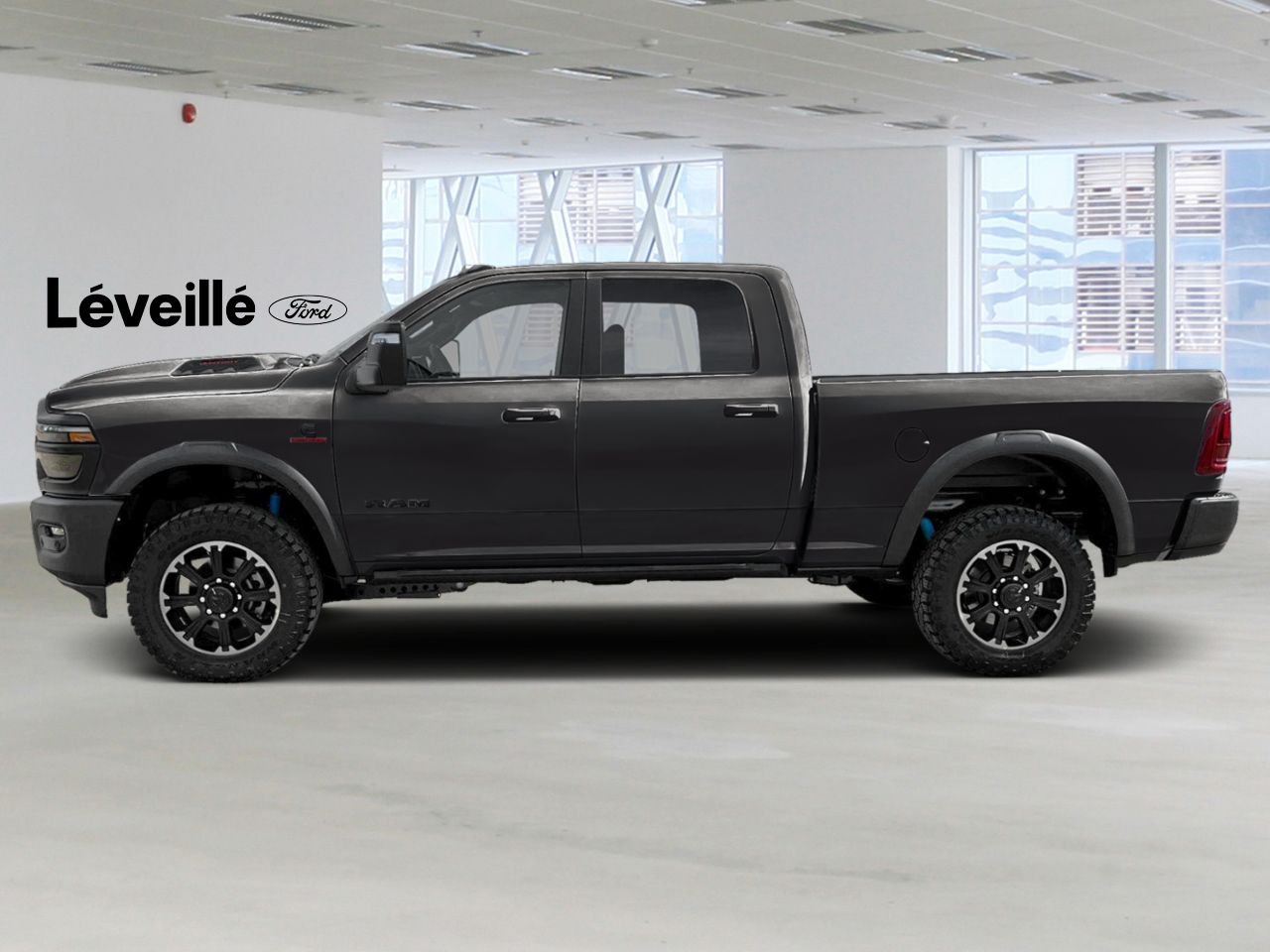 2027 RAM 2500 270040 | Rebel cabine d'équipe 4x4 caisse de 6 pi 4 po Diamond Black Crystal Pearl Gatineau - photo #1