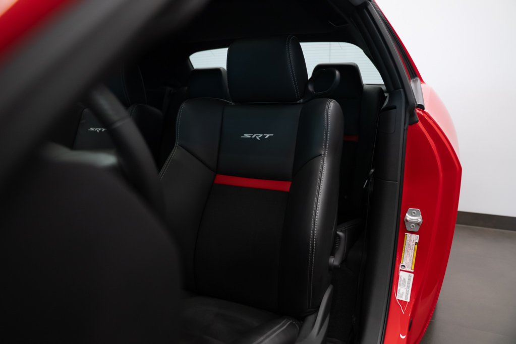 Dodge Challenger Coupé 2 portes SRT8 MANUAL *PRICE IN USD* 2010 Rouge Kirkland - photo #26