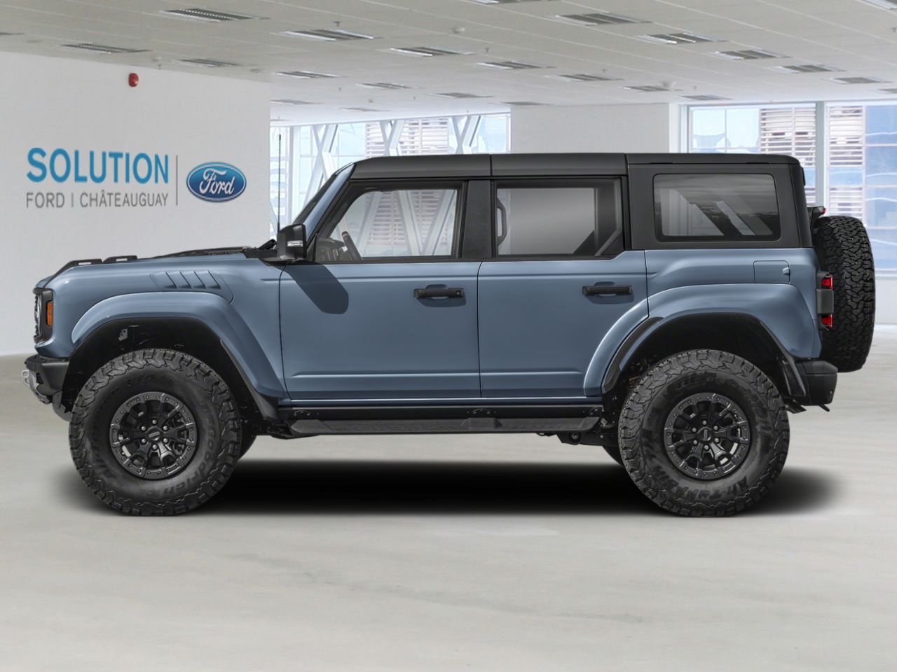 2024 Ford Bronco Azure Grey Metallic Tri-Coat Châteauguay - photo #2