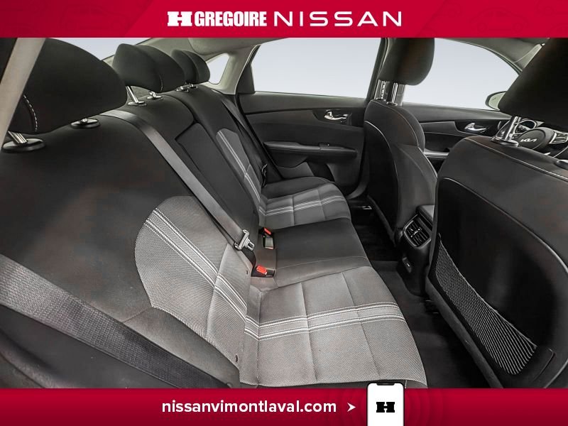 2023 Kia Forte Grey Saint-Eustache - photo #12