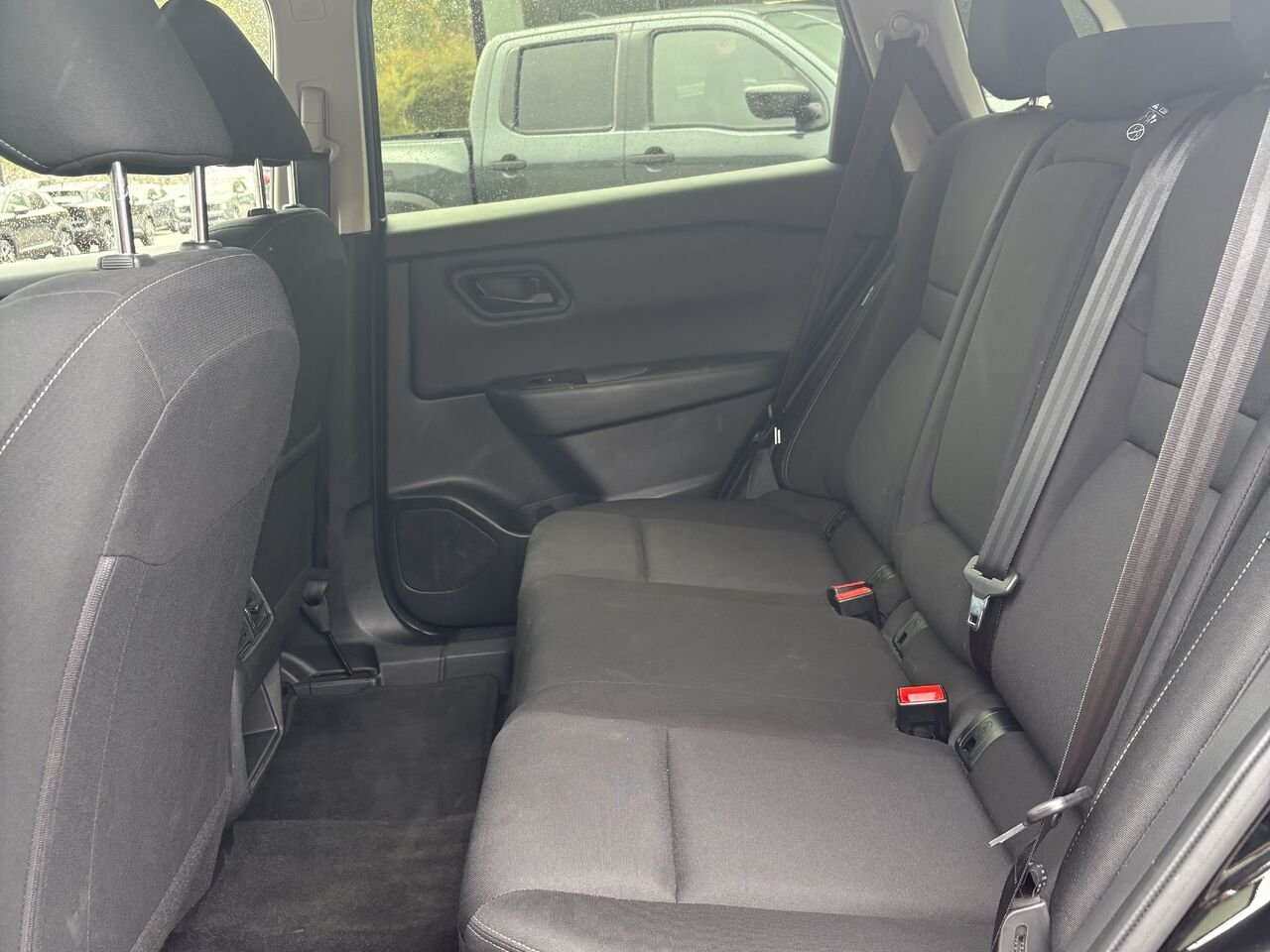2024 Nissan Rogue S Black Mont-Laurier - photo #12
