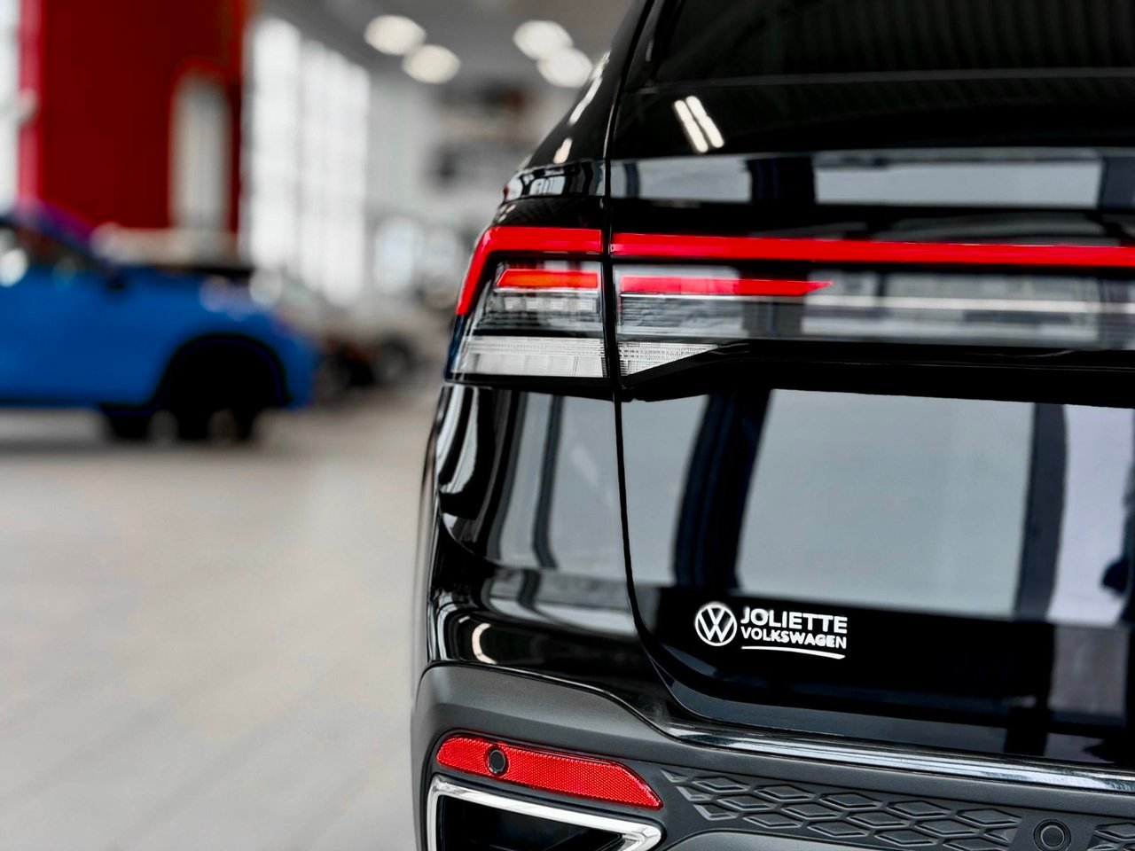 2025 Volkswagen Taos Silver Notre-Dame-des-Prairies - photo #9