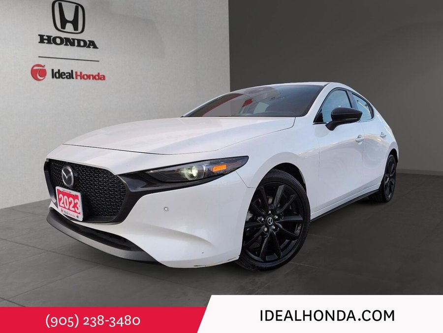2023 Mazda Mazda3 Premium Package White