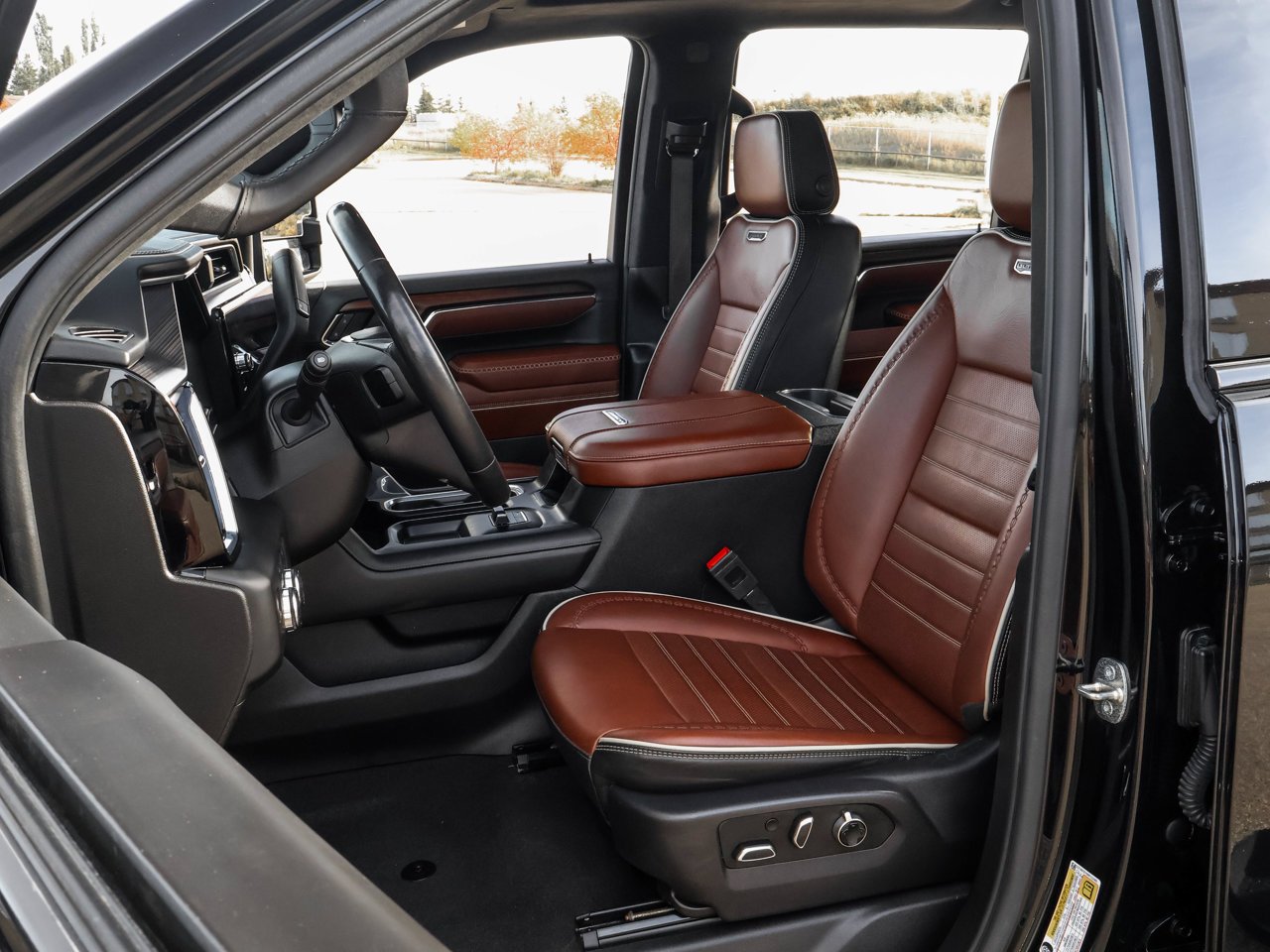 2024 GMC Sierra 3500HD 4WD Crew Cab 159 Denali Ultimate Black Sherwood Park - photo #13