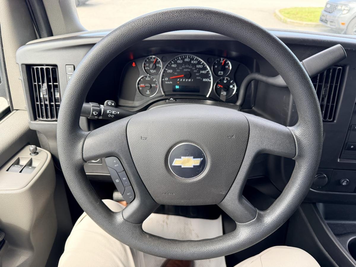 Chevrolet Express Cargo Van 2024 Blanc  - photo #16