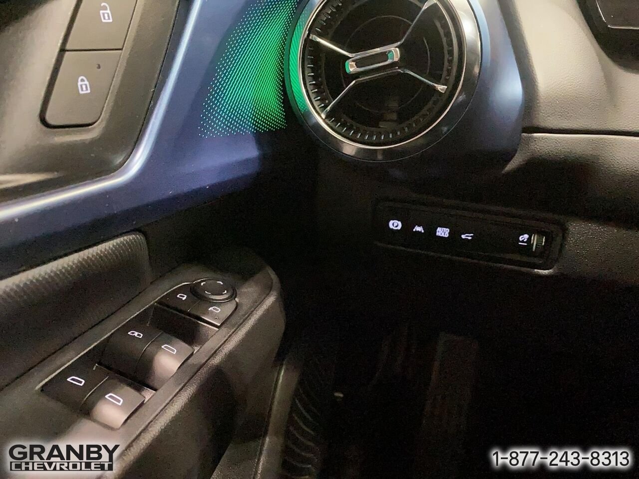 Chevrolet Equinox EV LT | 26-0901A 2025 Blanc Granby - photo #13