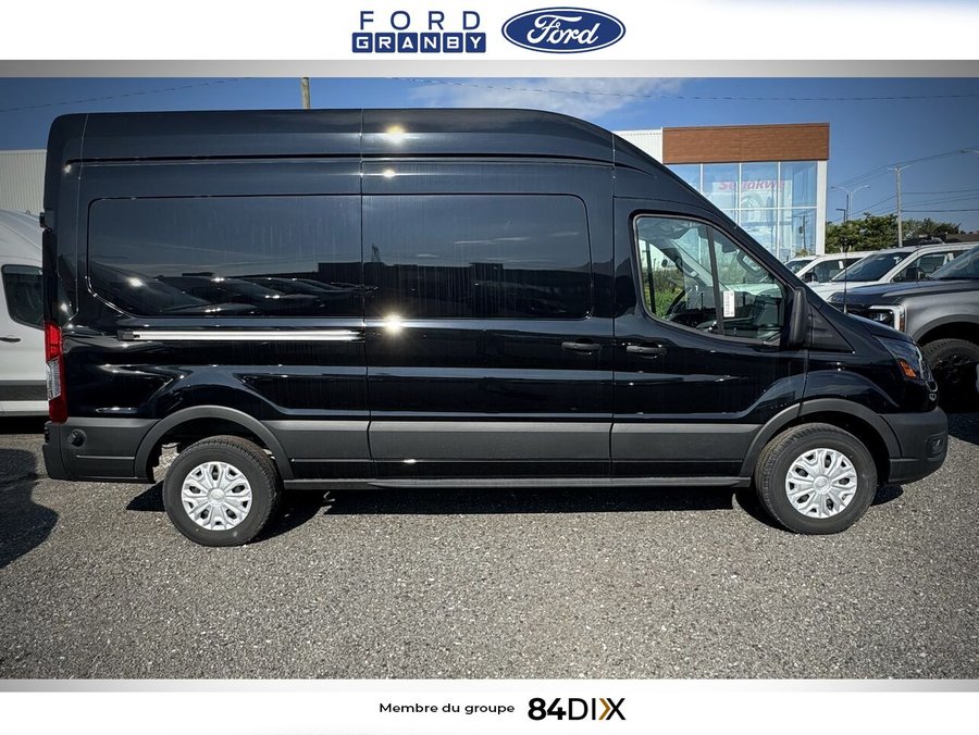 2025 Ford E-TRANSIT FOURGONNETTE UTILITAIRE Black