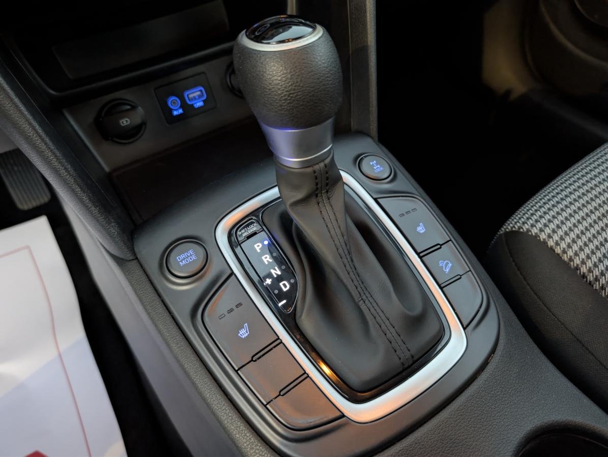 2021 Hyundai Kona Black  - photo #10