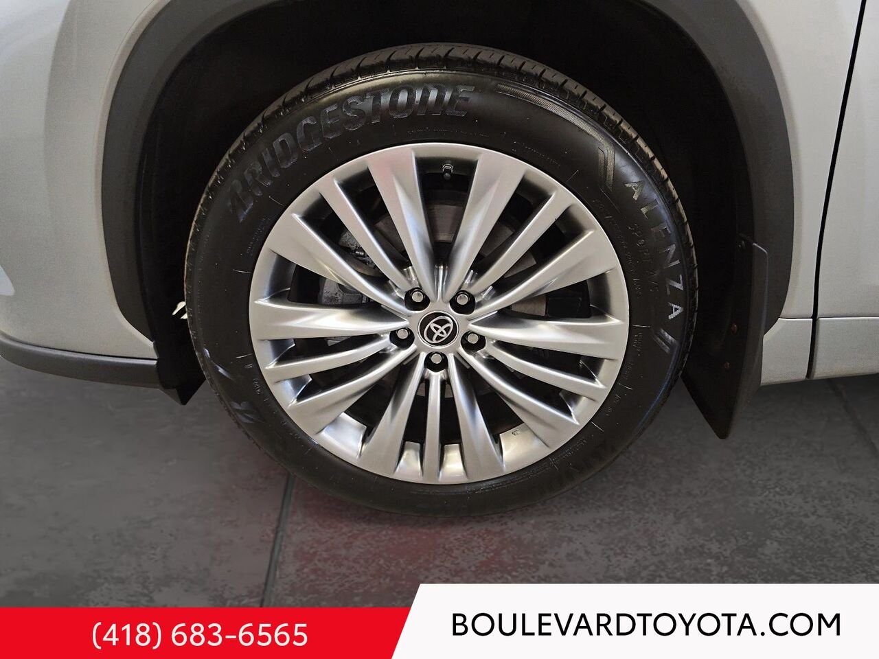 2023 Toyota Highlander 531874-76 | PLATINUM, AWD Grey Québec - photo #6
