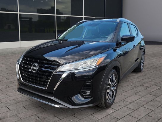 2022 Nissan Kicks SV TA 2022 Black