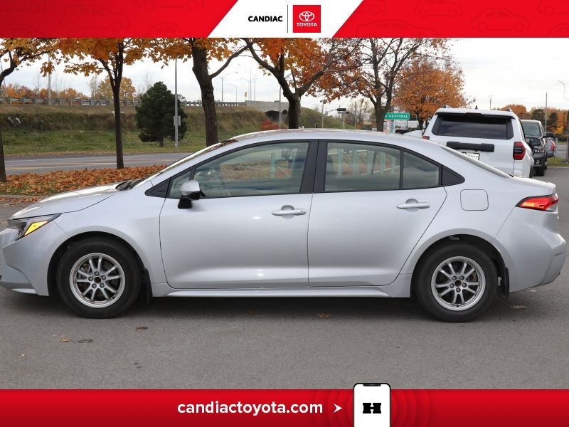 2025 Toyota Corolla Silver Blainville - photo #5