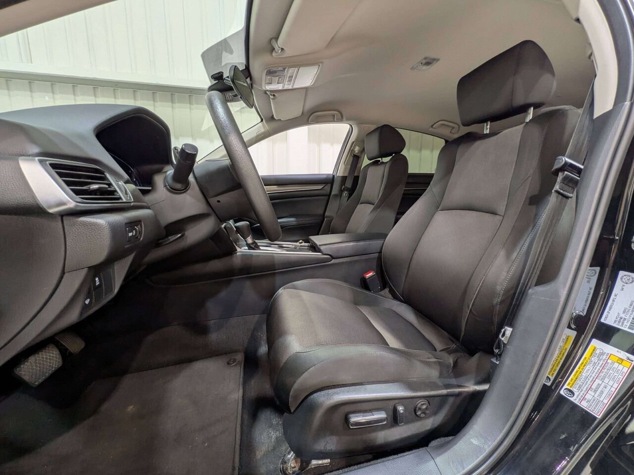 2018 Honda Accord Sedan LX CVT Black Mirabel - photo #1