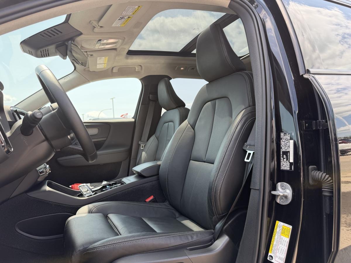 Volvo XC40 2024 Noir  - photo #19