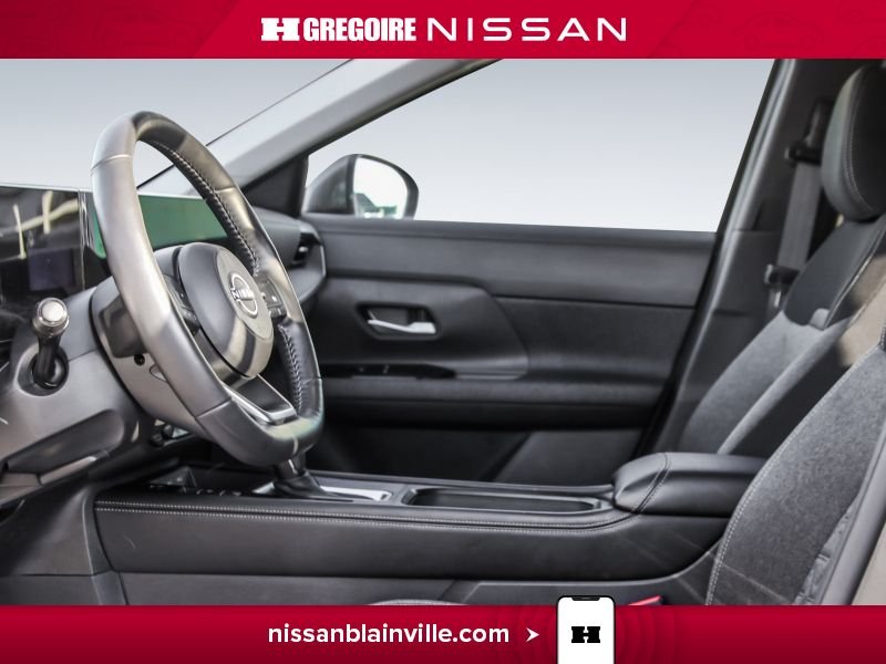 2025 Nissan Kicks Bronze Laval - photo #12