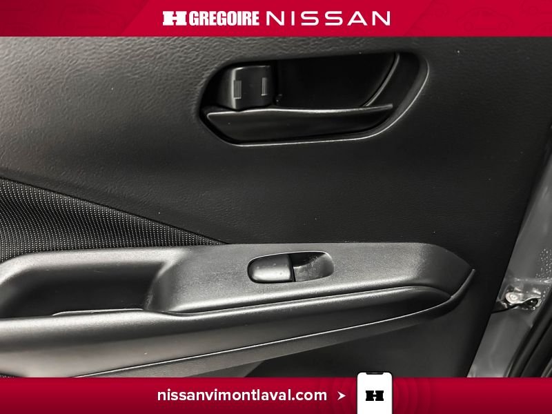 Nissan Kicks 2023 Gris Laval - photo #18