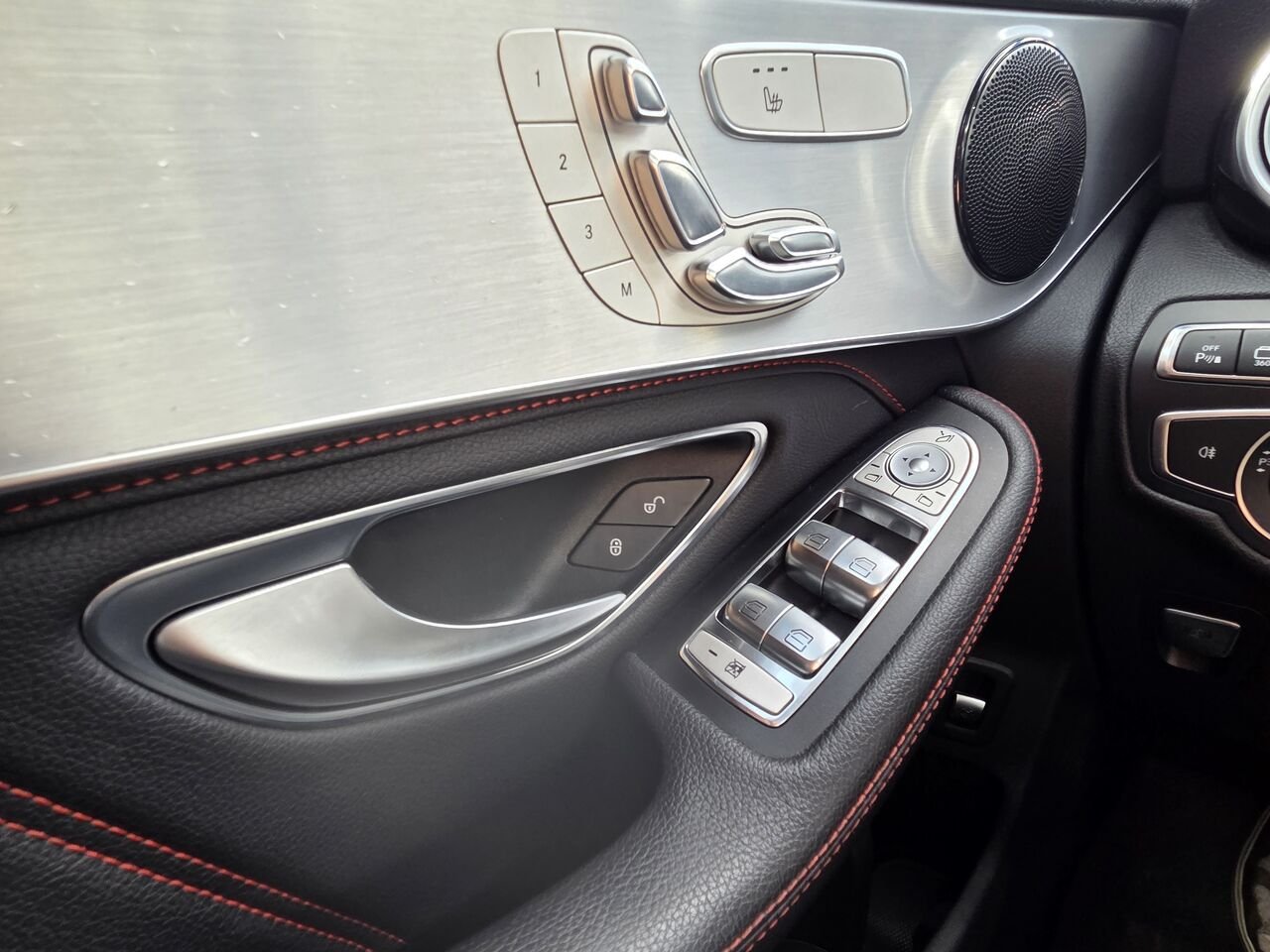 Mercedes-Benz GLC 43 AMG COUPÉ 2017 Argent Granby - photo #19