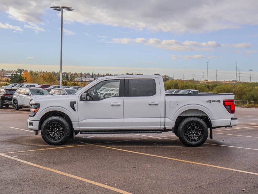 2025 Ford F-150 XLT 302A 3.5L | Navigation | Heated Seats White