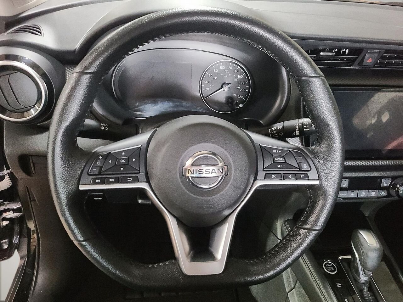 2021 Nissan Kicks SV TA Black Québec - photo #14